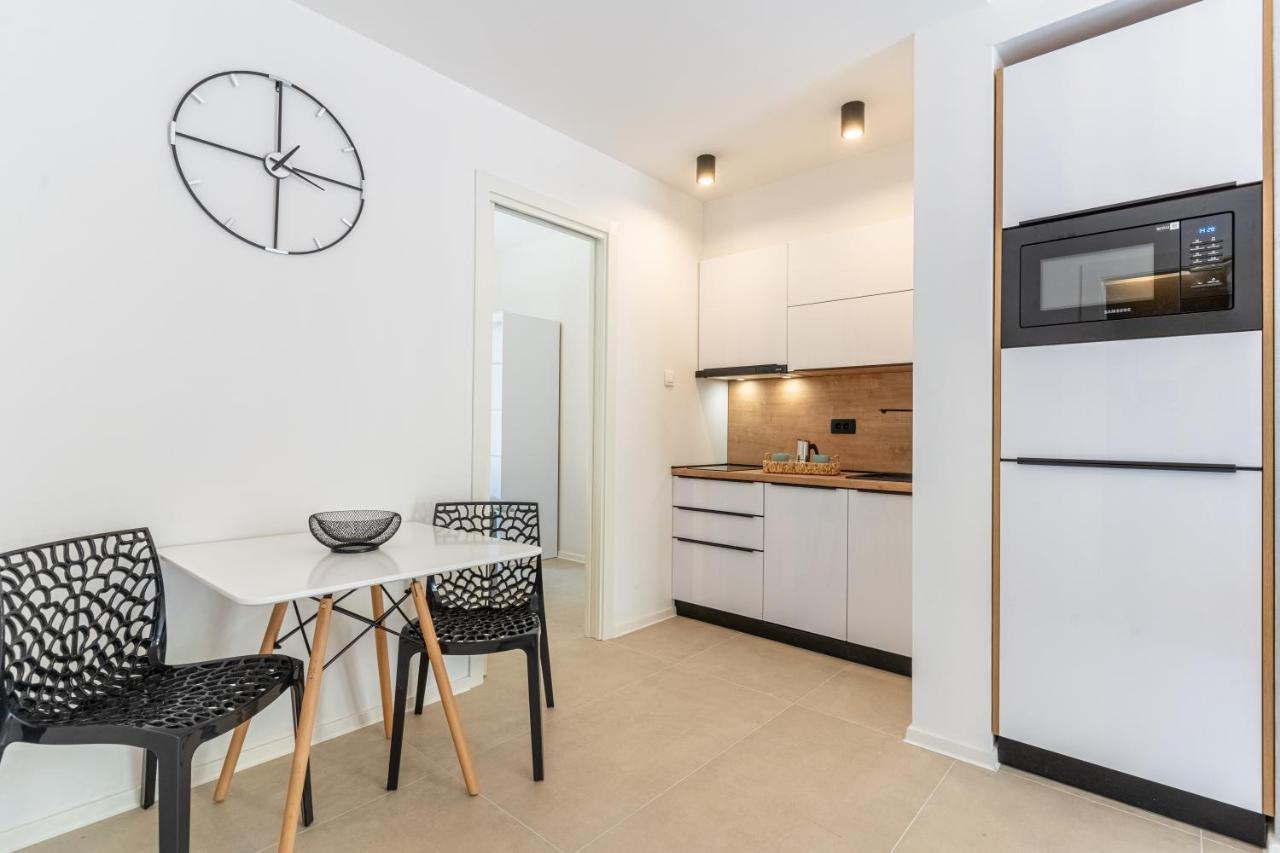 Apartments Ivanka เซรส ภายนอก รูปภาพ
